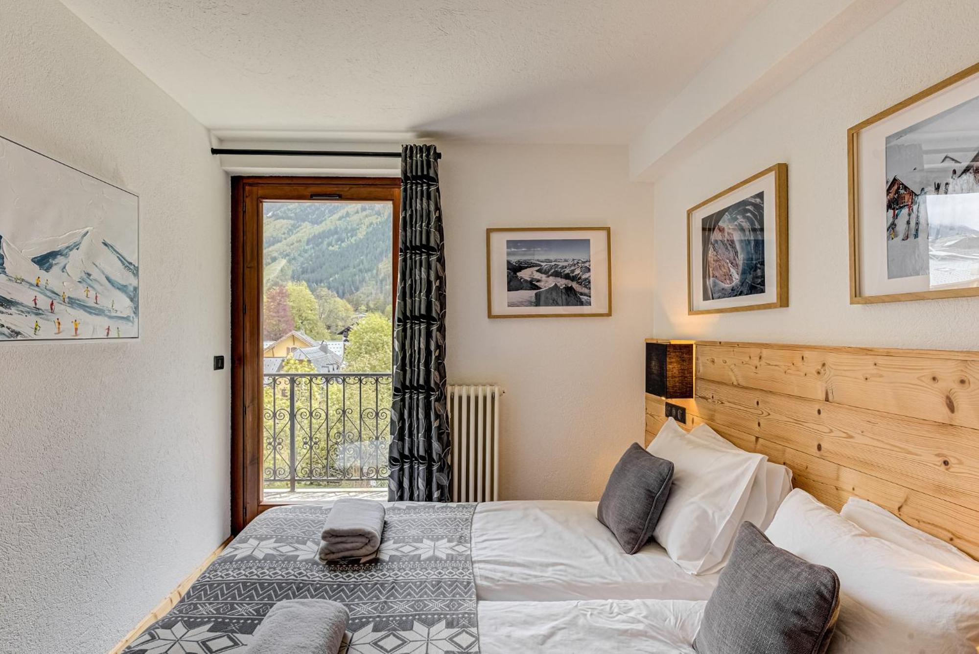 Winn, Alpes Travel, Chamonix, Sleeps 6
