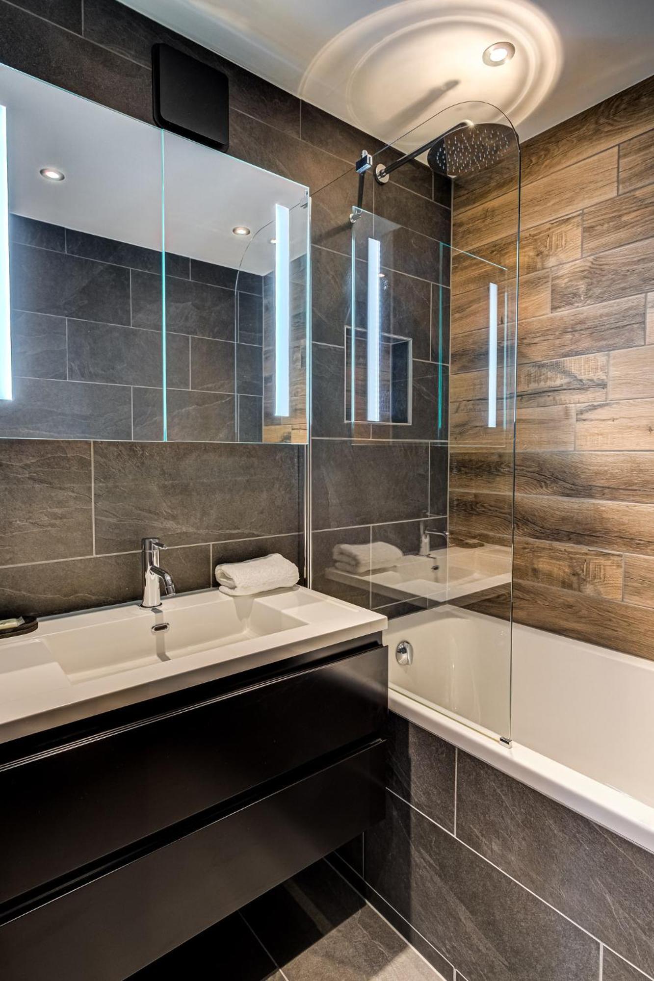 Winn, Alpes Travel, Chamonix, Sleeps 6 Apartamento